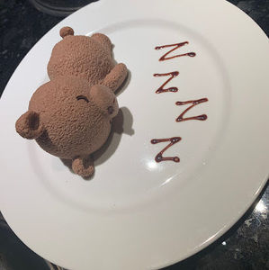 Meet your Posher, Nhi